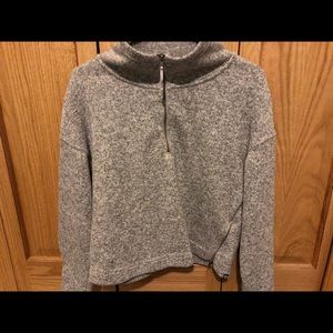 Women’s sweatshirt